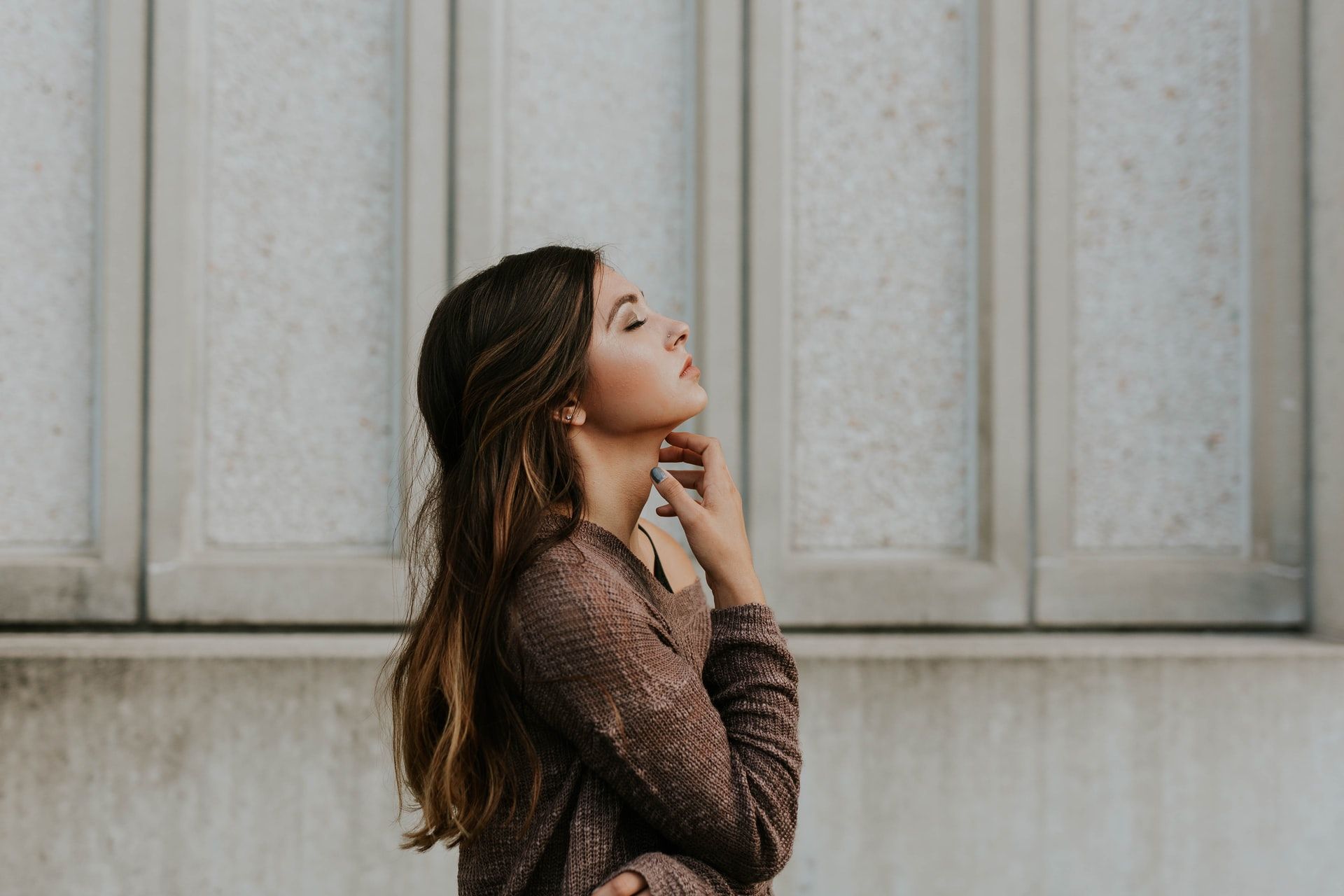 3 Treatment Favorit untuk Mempercantik Alis Mata Kamu