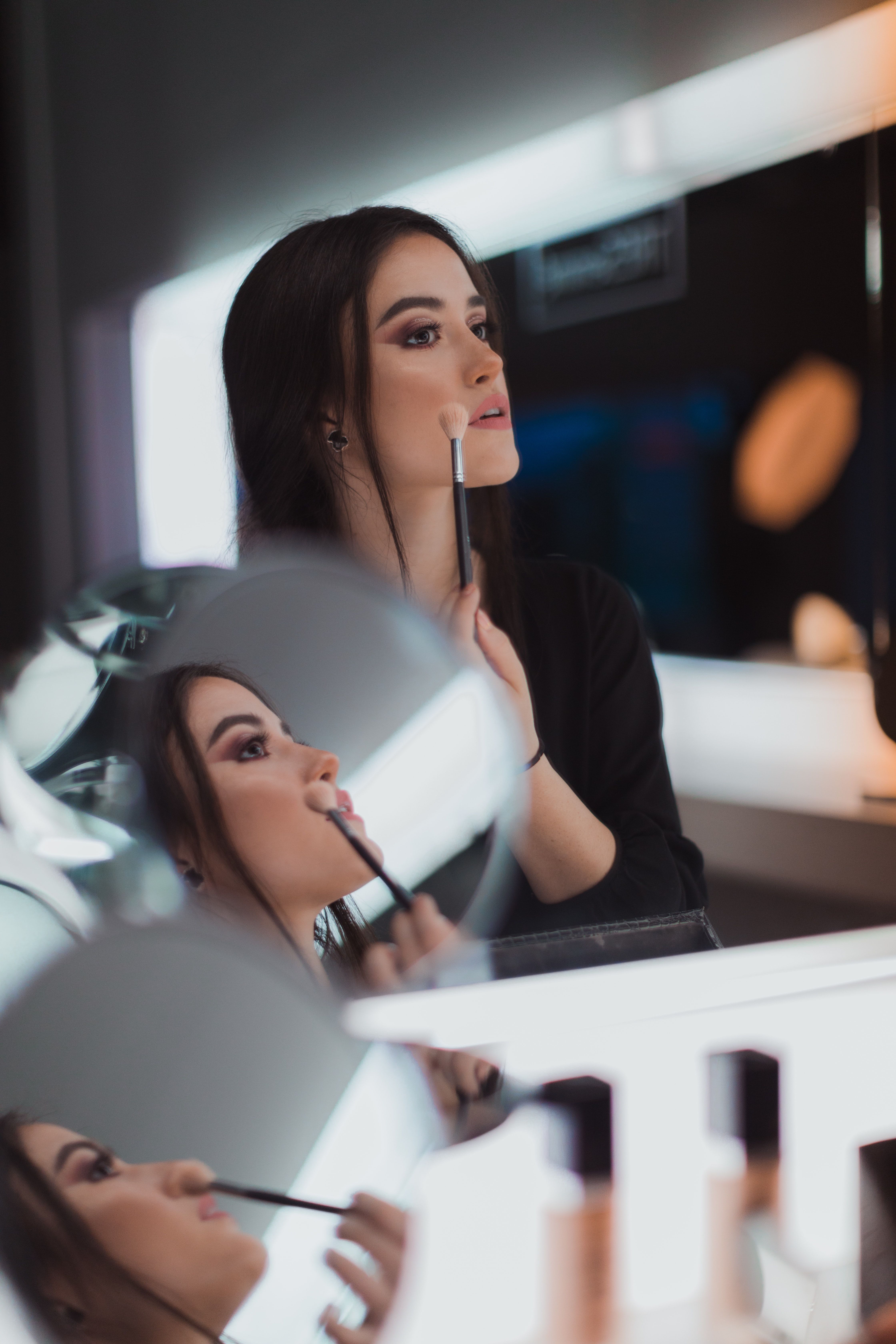 Stop Sambung Bulu Mata, Coba Alternatifnya – Lash Lift