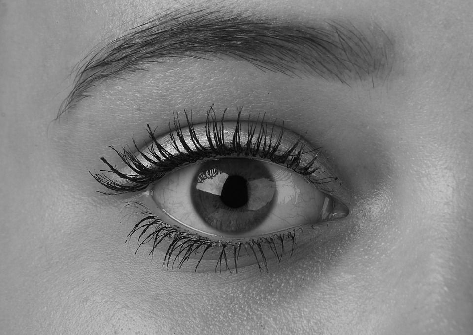 Brow Bomber VS Threading Alis Pilih Mana Yang Tepat Untuk Treatment-mu