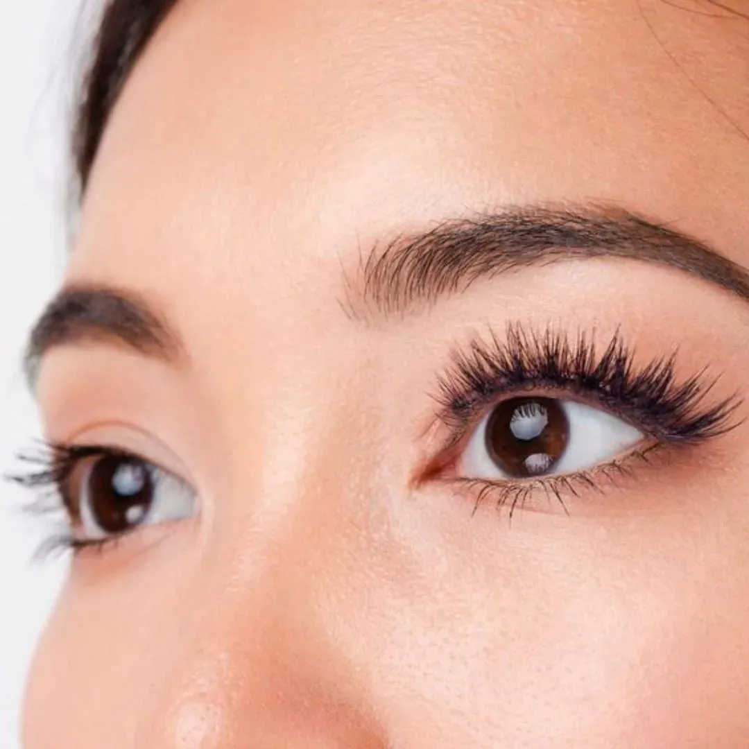 Tips Merawat Volume Lash Extension agar Tahan Lebih Lama